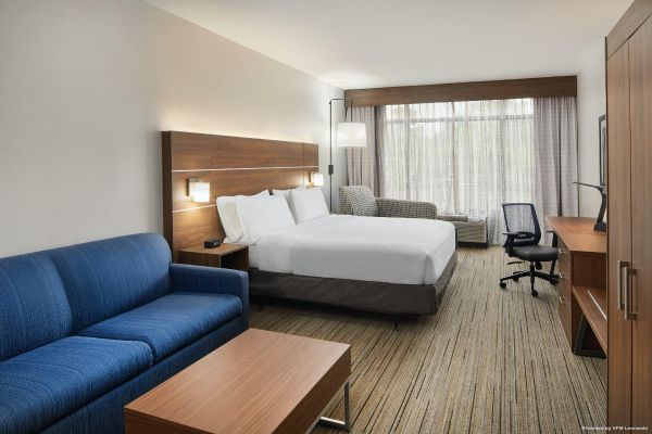Holiday Inn Express & Suites PENSACOLA WEST-NAVY BASE (Pensacola)